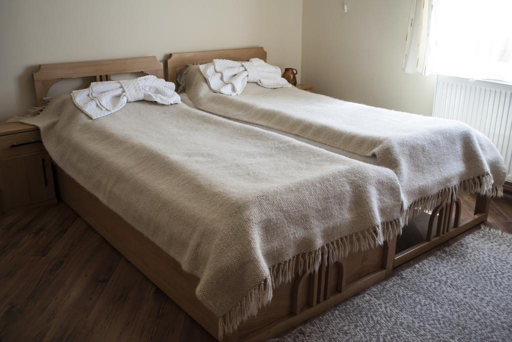 Pensiunea Bella Vita Harghita-Băi Habitación foto